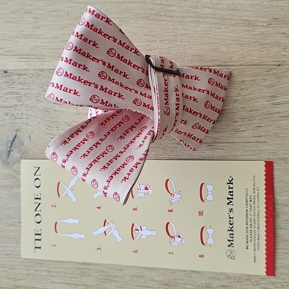 NWOT Maker's Mark Whiskey Bow Tie
